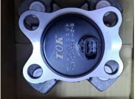 BẠC ĐẠN SAU TOYOTA WIGO